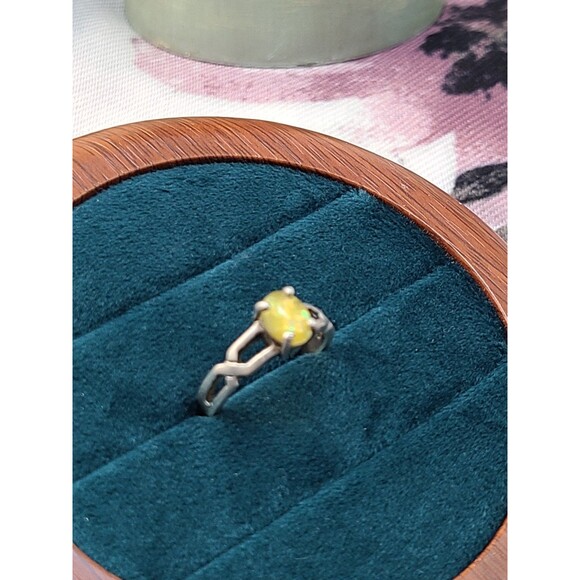 925 Sterling Silver Yellow Lab Opal Ring | Size 7.5 Fire Gem Statement Jewelry - Picture 1 of 5